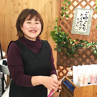 スタイリスト 真由子